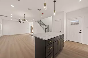 6719 Knox St, Houston, TX 77091 - Photo 8