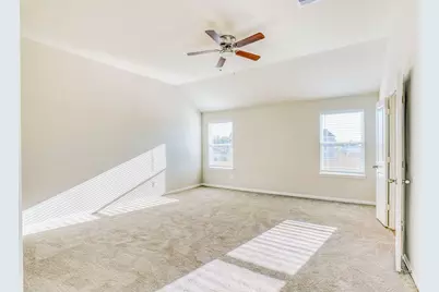 8202 Blooming Meadow Lane, Houston, TX 77016 - Photo 10