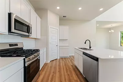 12235 Danza Drive, Willis, TX 77318 - Photo 10