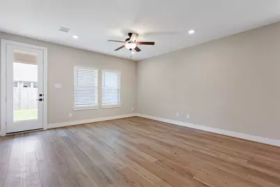 2013 Woodland Pine Court, The Woodlands, TX 77384 - Photo 16
