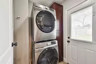 1502 Ansbury Dr, Houston, TX 77018 - Photo 14