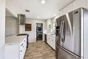 1502 Ansbury Dr, Houston, TX 77018 - Photo 8