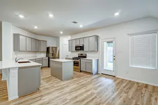 21751 Thicket Point Ln, New Caney, TX 77357 - Photo 6