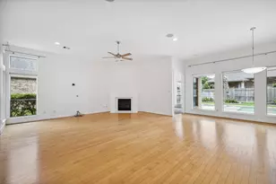 95 N Mews Wood Ct, The Woodlands, TX 77381 - Photo 26