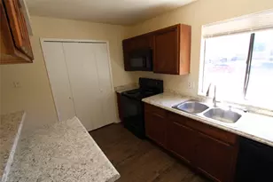 22714 Braken Carter Ln, Katy, TX 77449 - Photo 6