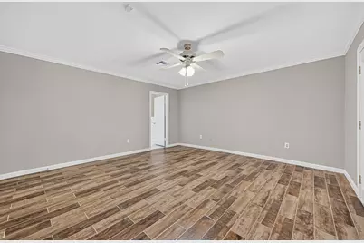 13903 Chevy Chase Drive, Houston, TX 77077 - Photo 30