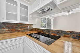 13903 Chevy Chase Dr, Houston, TX 77077 - Photo 20