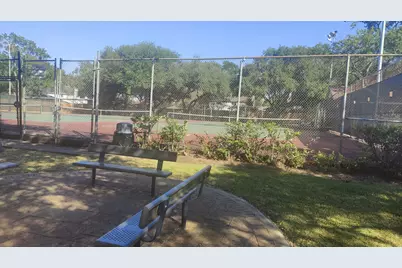 13903 Chevy Chase Drive, Houston, TX 77077 - Photo 46