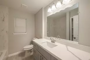 5755 Heron Dr, Houston, TX 77033 - Photo 26