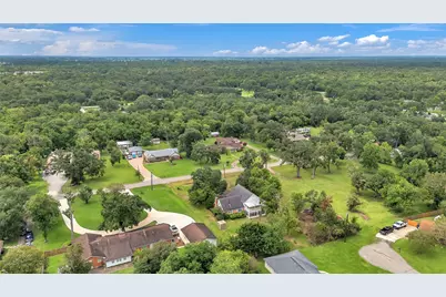 108 Woodland Road, Lake Jackson, TX 77566 - Photo 48