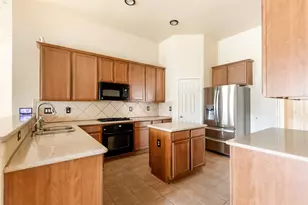 24706 E Burnaby Cir, Spring, TX 77373 - Photo 16