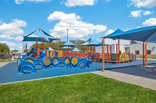 1404 Welch St, Houston, TX 77006 - Photo 18