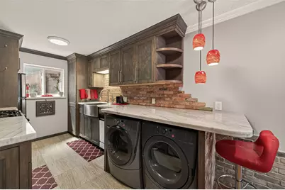 1404 Welch St #8, Houston, TX 77006 - Photo 8