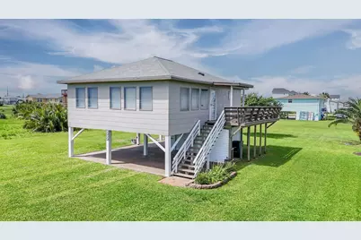 4018 3rd Street, Galveston, TX 77554 - Photo 1