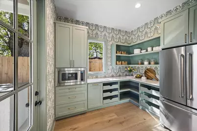 1243 Candlelight Lane, Houston, TX 77018 - Photo 12