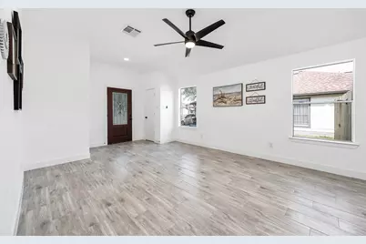 5130 Riverwood Drive, Richmond, TX 77469 - Photo 6