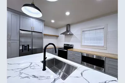 1912 McDuffie, Houston, TX 77019 - Photo 8