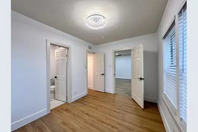 1912 McDuffie, Houston, TX 77019 - Photo 12