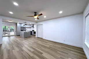 1912 McDuffie, Houston, TX 77019 - Photo 4