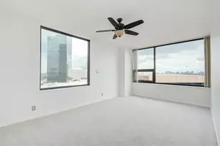 15 Greenway Plz, Houston, TX 77046 - Photo 26