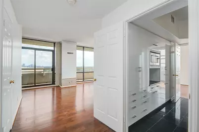 15 Greenway Plaza #10G, Houston, TX 77046 - Photo 6