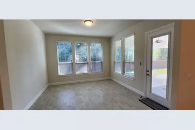 353 Gotland Russ Lane, The Woodlands, TX 77382 - Photo 12