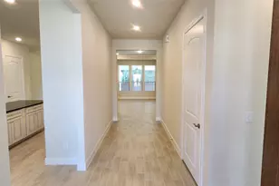 353 Gotland Russ Ln, The Woodlands, TX 77382 - Photo 4