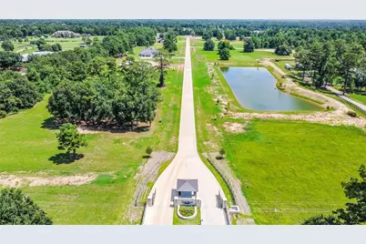 201 Rolling Oaks Drive, Hockley, TX 77447 - Photo 14