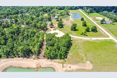 201 Rolling Oaks Drive, Hockley, TX 77447 - Photo 6