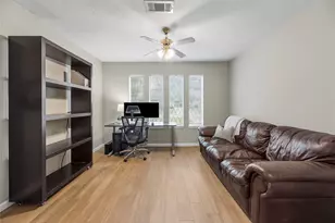 7615 Friars Ct Ln, Spring, TX 77379 - Photo 18
