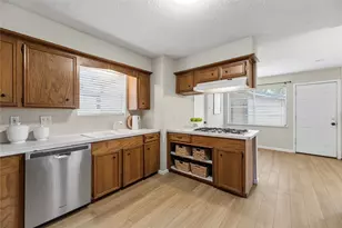 7615 Friars Ct Ln, Spring, TX 77379 - Photo 12