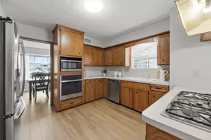 7615 Friars Ct Ln, Spring, TX 77379 - Photo 10