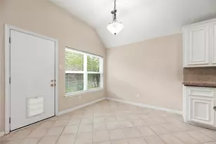 11619 Cedarvale Ln, Tomball, TX 77377 - Photo 12