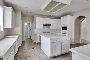 3902 Breaux Bridge Ln, Sugar Land, TX 77479 - Photo 14