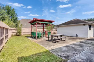 3902 Breaux Bridge Ln, Sugar Land, TX 77479 - Photo 48