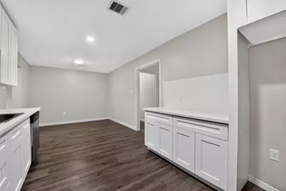 4803 Pebble Brook Street, Baytown, TX 77521 - Photo 8