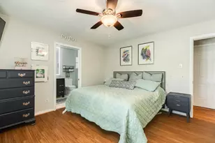 302 E Bronco Bend St, Angleton, TX 77515 - Photo 26