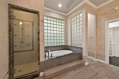 7203 Timberlake Dr, Sugar Land, TX 77479 - Photo 42