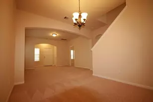 1718 Claremont Garden Cir, Houston, TX 77047 - Photo 6