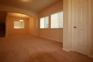 1718 Claremont Garden Cir, Houston, TX 77047 - Photo 2