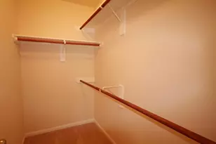 1718 Claremont Garden Cir, Houston, TX 77047 - Photo 10