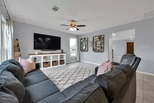 1127 Littleton Ct, Conroe, TX 77304 - Photo 10