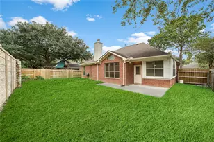 18423 Cobblestone Dr, Cypress, TX 77429 - Photo 10
