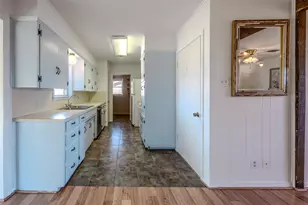 1404 Woodson Ln, Brenham, TX 77833 - Photo 12