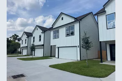 1306 Duff Lane, Houston, TX 77022 - Photo 2