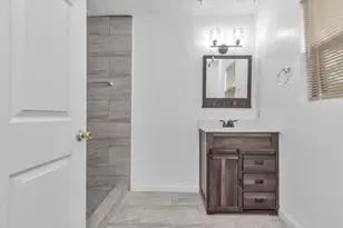 602 Everett St, Conroe, TX 77301 - Photo 26