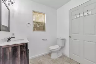 602 Everett St, Conroe, TX 77301 - Photo 24