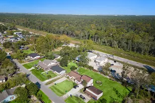 5733 Schutz St, Houston, TX 77032 - Photo 8