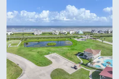 4119 Bluewing Teal Court, Galveston, TX 77554 - Photo 14