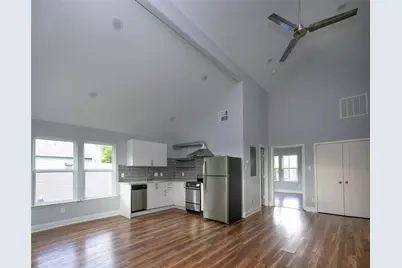 210 Burr Street, Houston, TX 77011 - Photo 12